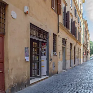 https://borgo-vittorio-exclusive-residence-in-the-heart-of.it-romehotels.com