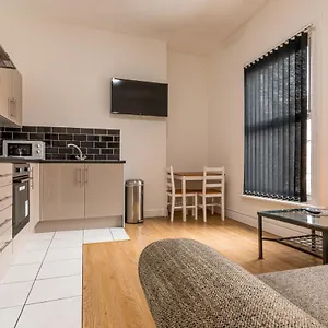 https://self-contained-flat-26-flat-2.yorkshirehotels.net